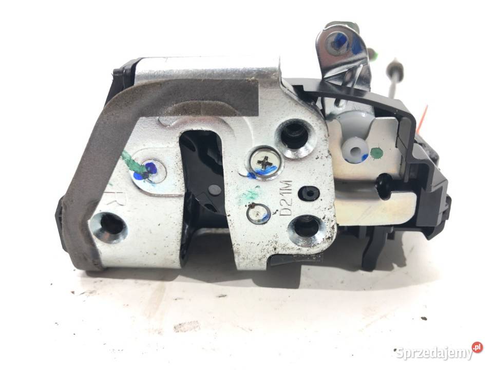 ZAMEK DRZWI PRAWY TYŁ TOYOTA COROLLA E21