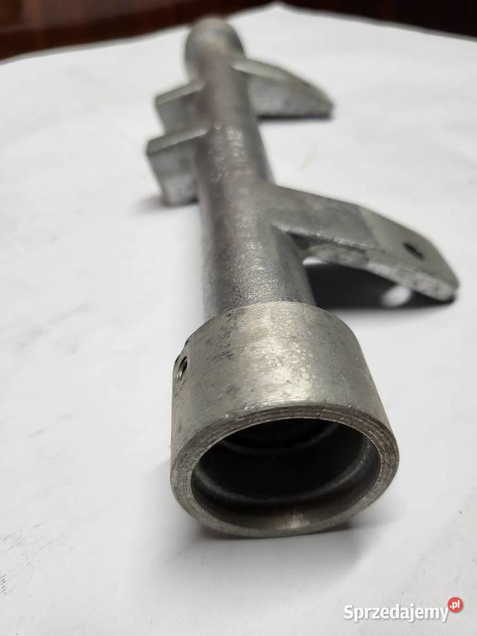 Syrena 101 102 103 fabrycznie nowa obudowa wałka Chodzież