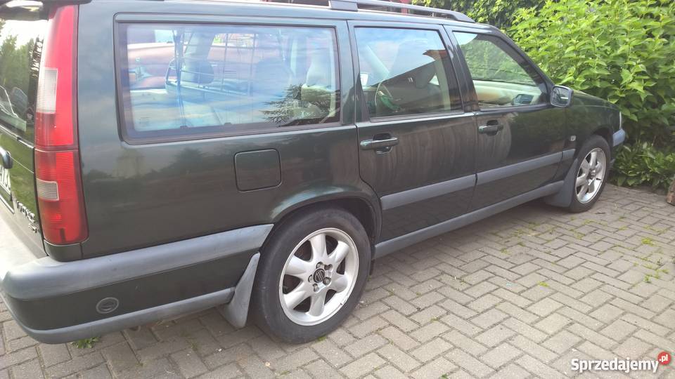 Volvo XC70 z 1998 zamiana gniazdo AUX Płock