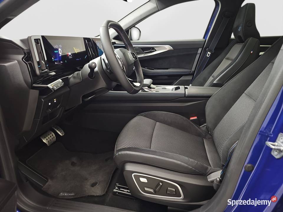 AUSTRAL 12 ETech Full Hybrid 200 Iconic esprit