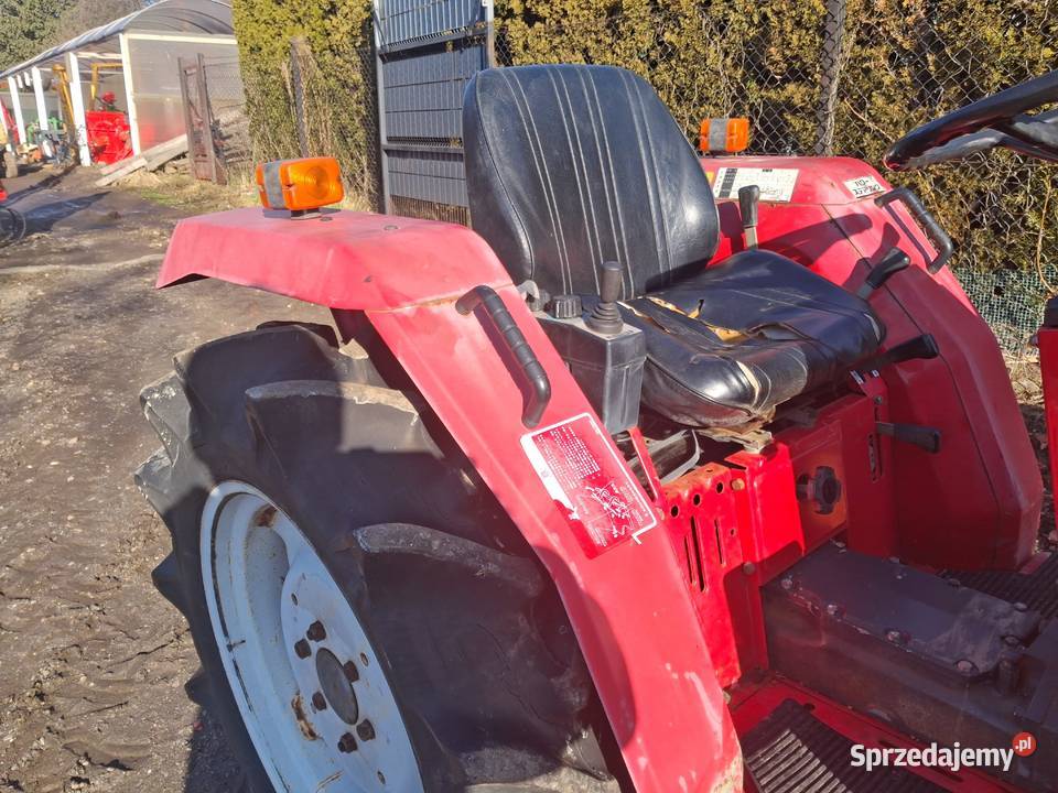 Shibaura P21 4x4 wspomaganie kierownicy Konary