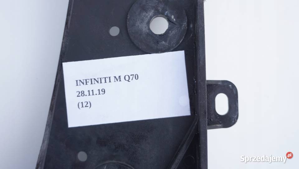 ŚLIZG LAMPY PRZÓD PRAWY LEWY INFINITI M30d 1013 Nowy Tomyśl sprzedam