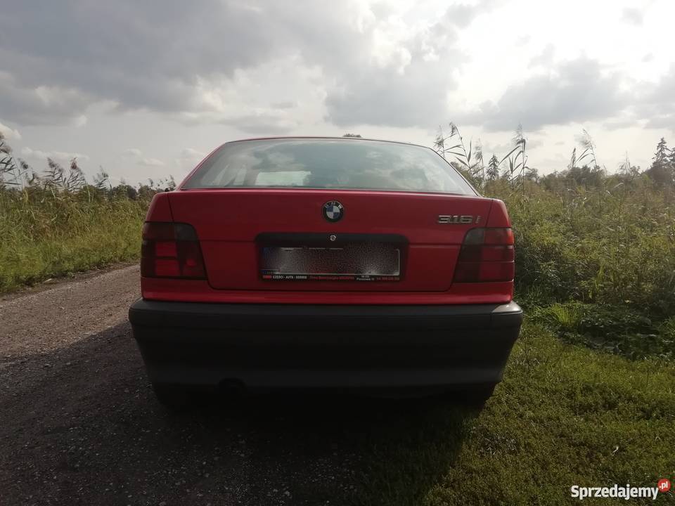 BMW e36 czerwone sprawne ekonomiczne Puczniew sprzedam