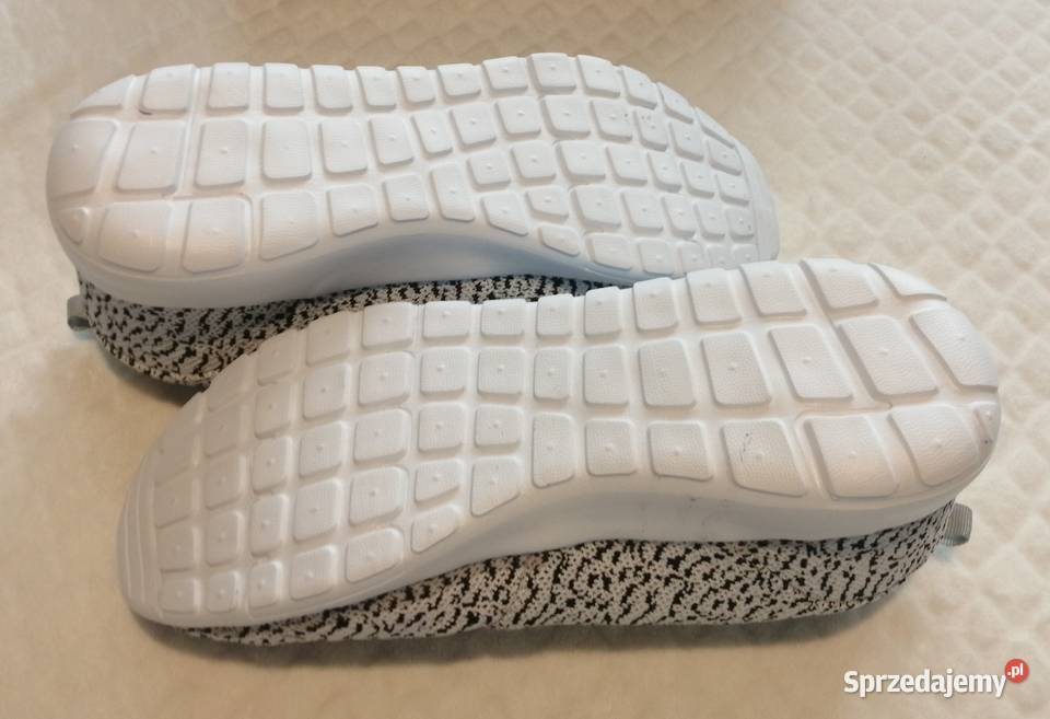 Buty sportowe męskie czarnobiały melanż 45 śląskie Czeladź sprzedam