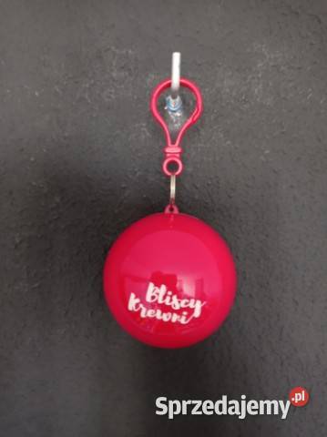 Płaszcz przeciwdeszczowy peleryna w kulce z Chorzów sprzedam