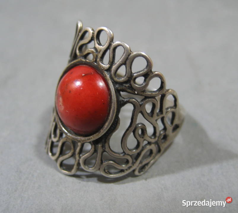 Pierscionek Srebrny z Koralem Polski mazowieckie Warszawa