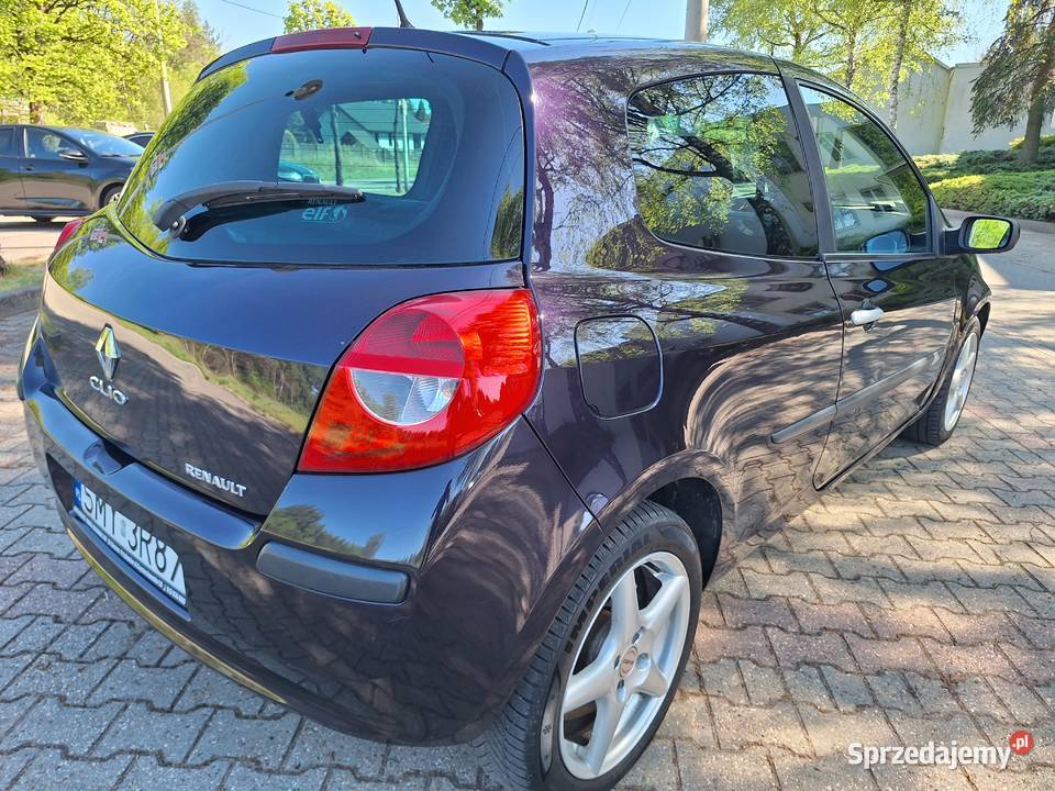 Renault Clio 15dci 172 opłaty na 172000km Zawiercie sprzedam