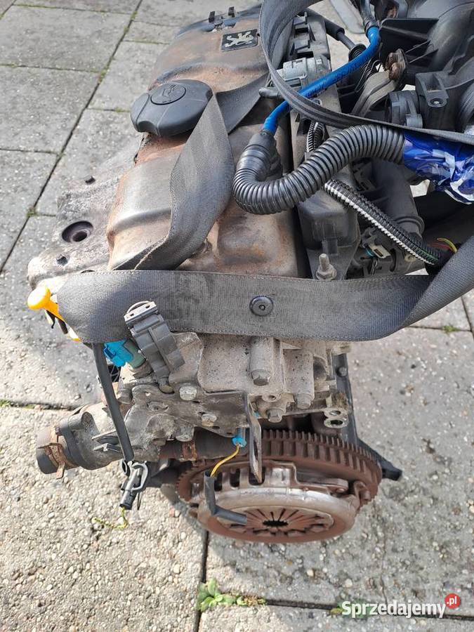 Peugeot 206 14 8V 75 silnik kompletny kod KFW Jastrzębie-Zdrój