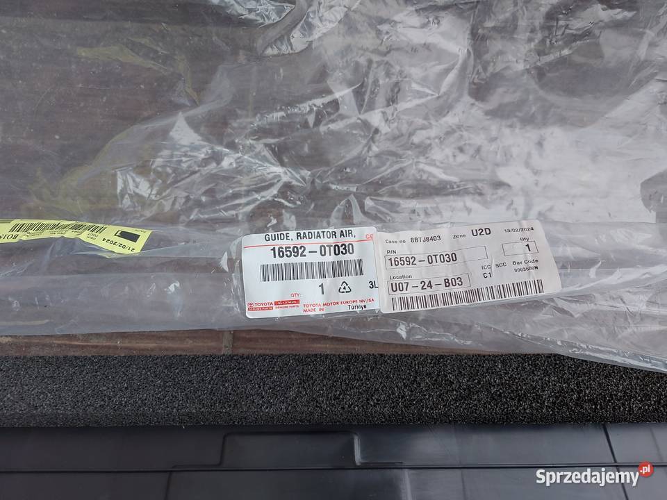 TOYOTA CHR CHR 16 OSŁONA DOLNA PASA KIEROWNICA sprzedam