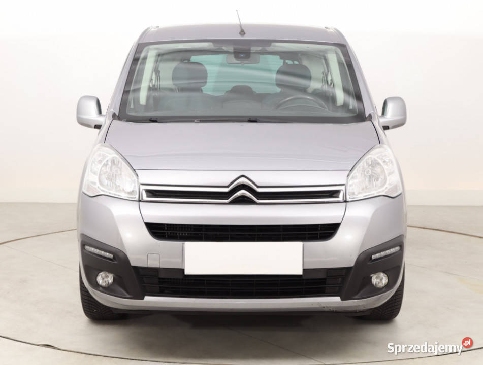 Citroen Berlingo 12 PureTech światła przeciwmgielne Bielany Wrocławskie