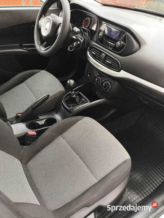 Fiat Tipo 14 2017 rpierwszy właśpolski salon Tipo Racibórz