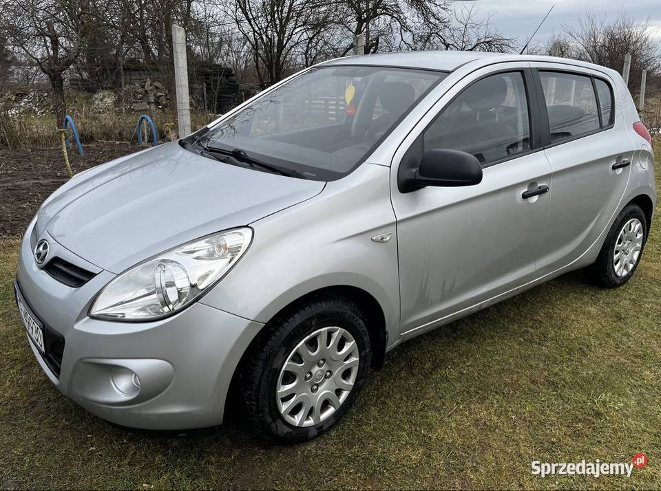 Hyundai i20 2010r mały przebieg garażowany Bratkowice