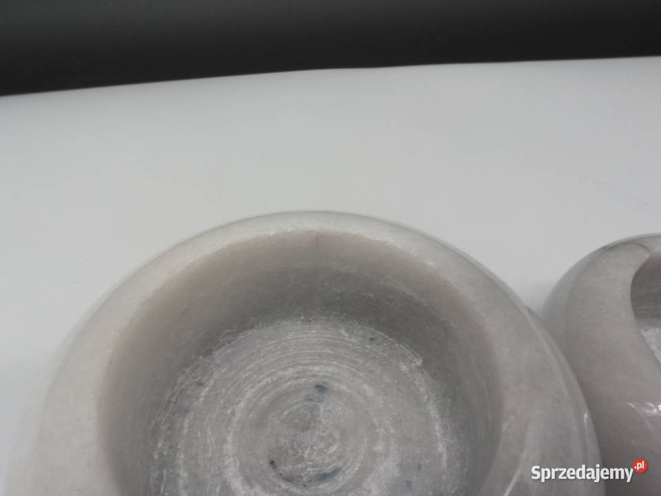 Komplet Świeczników z Naturalnego Marmuru Raszków sprzedam