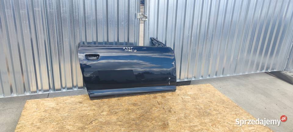 DRZWI PRAWY PRZÓD AUDI A3 8P LIFT LZ9Y CABRIO osobowe Przystajń