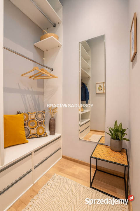 Mieszkanie Kraków 29 Listopada 7489m2 3pok
