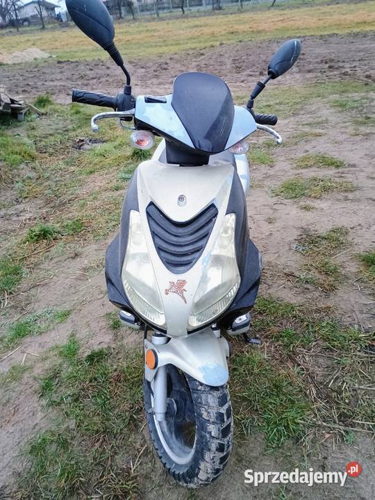 Skuter Romet 747 8000km Drzewica