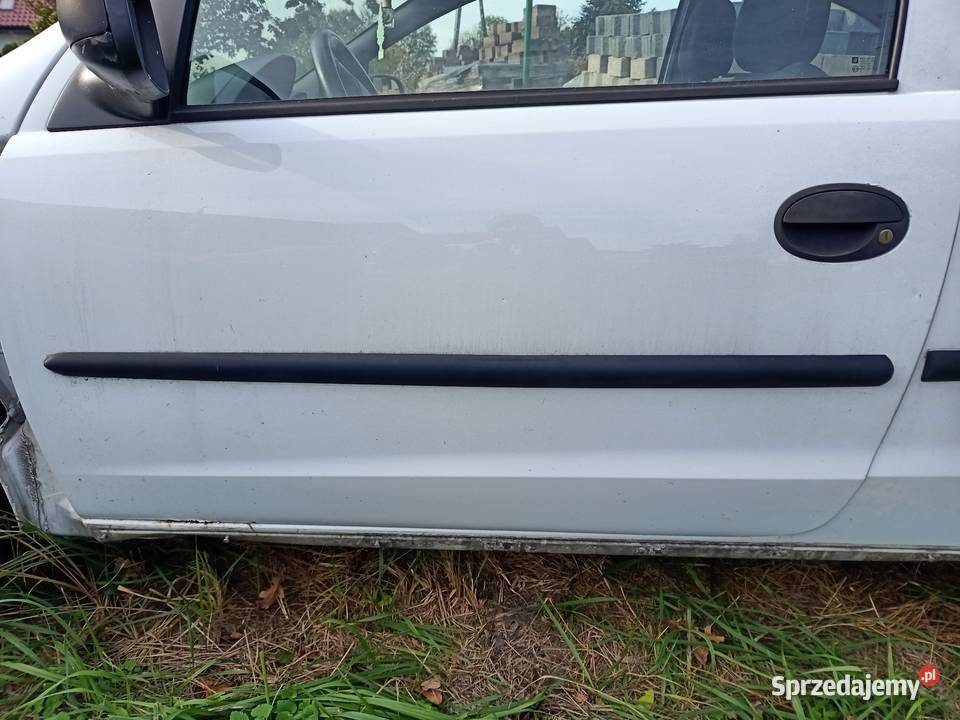 Drzwi lewe opel corsa C 3 dzrziowa białe Szczecin