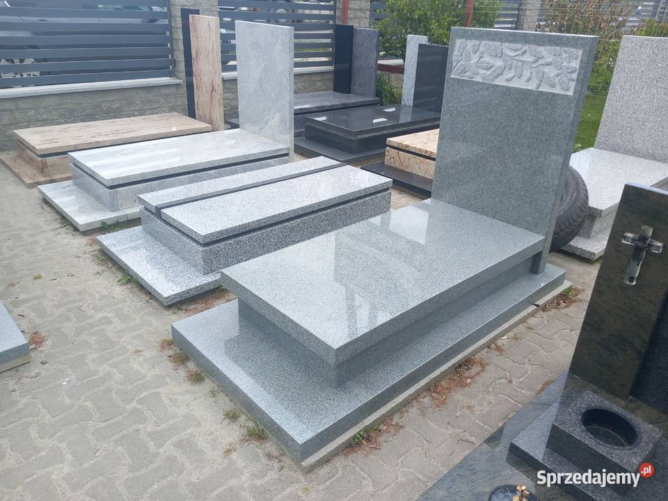 Nagrobek ziemny Kuru Grey rzeźba 8 Strzegom dolnośląskie