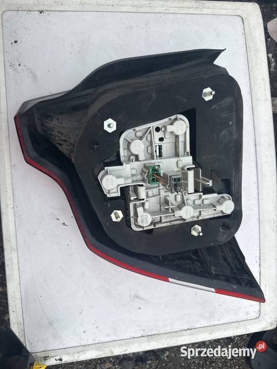 Lampa tył prawa Volvo s40 II Ostrów Wielkopolski
