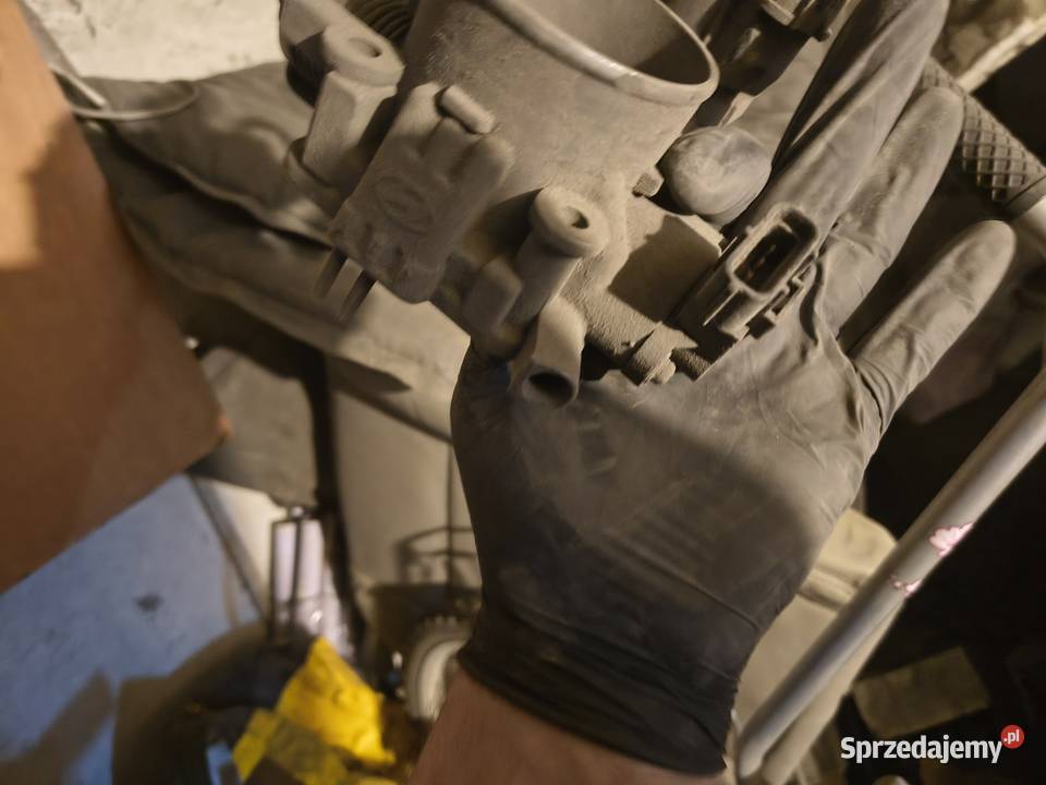 Przepustnica kia Sorento 1 35 2004r