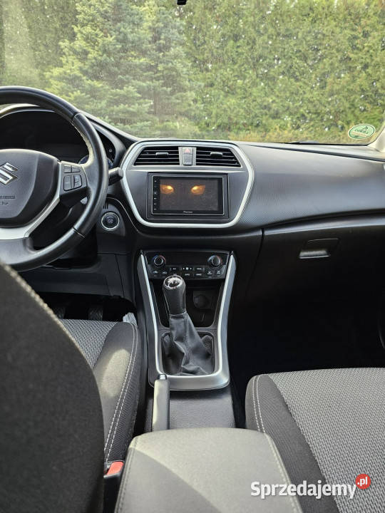 Suzuki SX4 SCross Suzuki SX4 SCross 16 Rywałd