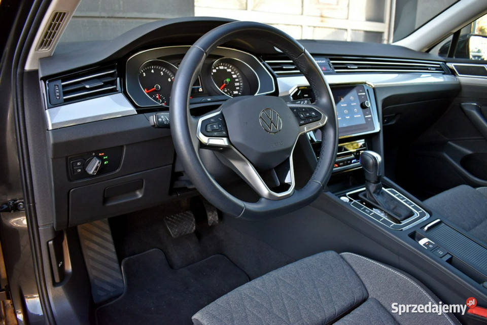 Volkswagen Passat Bezwypadkowy Salon Polska Łódź
