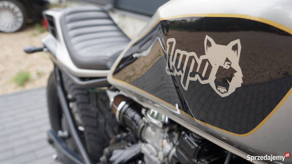 Suzuki GR 650 Flat Track Cafe Custom Bobber naked Turek