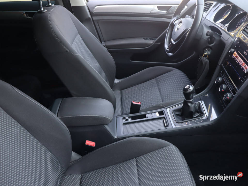 VW Golf 16 TDI gniazdo USB Motoryzacja śląskie Katowice