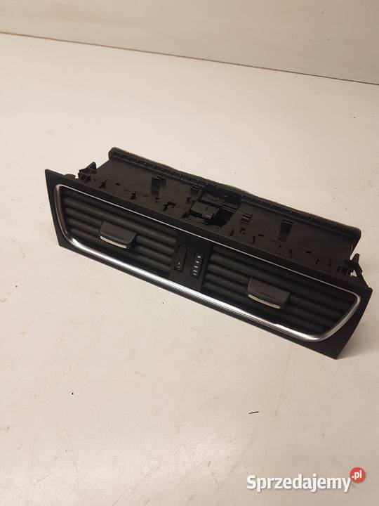 KRATKA NAWIEWU ŚRODKOWA AUDI A4 B8 A5 8T1820951B