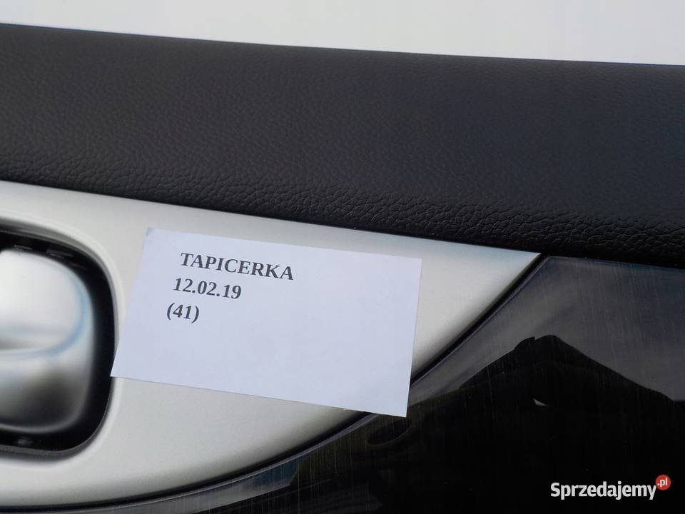 TAPICERKA BOCZEK DRZWI PRAWY TYŁ INFINITI FX osobowe Nowy Tomyśl sprzedam