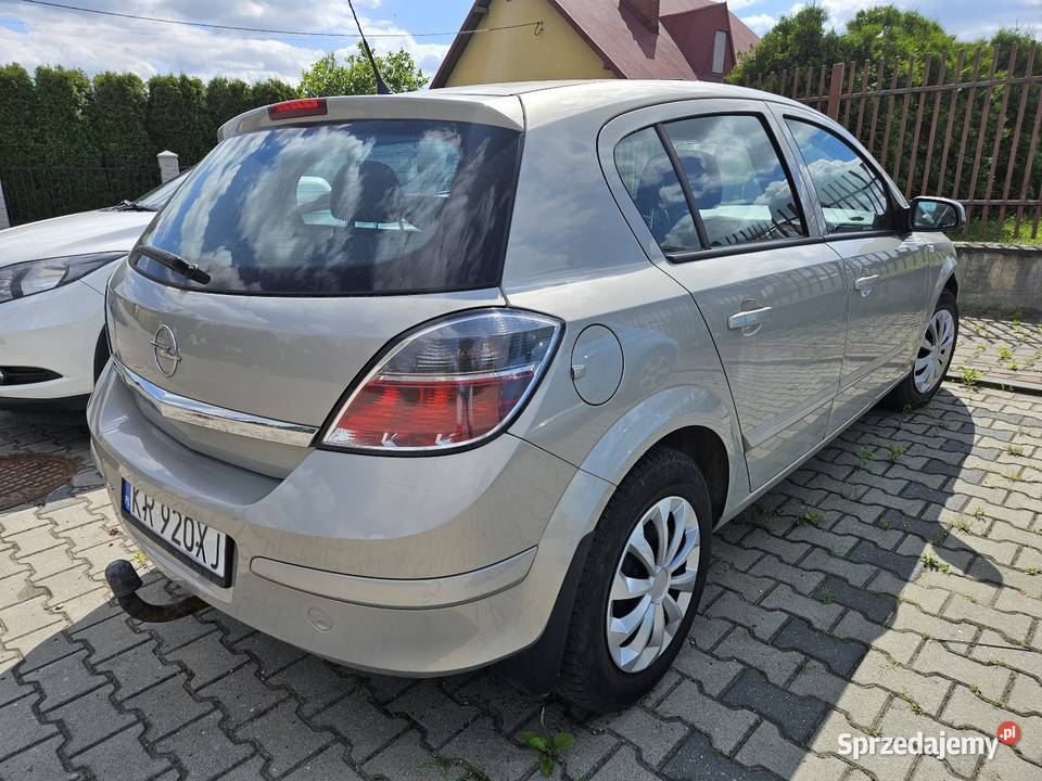2007 Opel Astra H 14 16V benzyna Uszkodz Silnik manualna