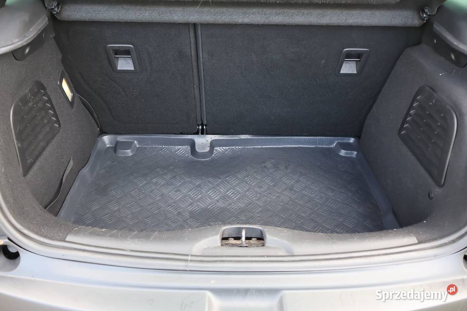 Citroen DS3 16 THP 156 SalonCH Czarny Mat bluetooth