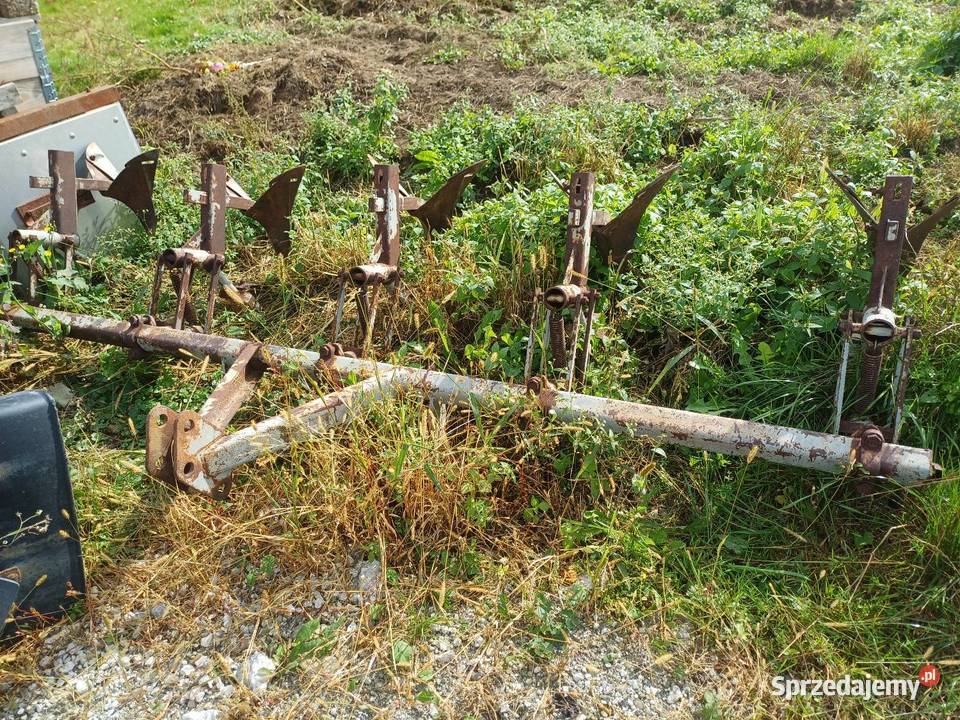 Sprzwdam obsypnik do ziemniaków nieuszkodzony Uszew sprzedam