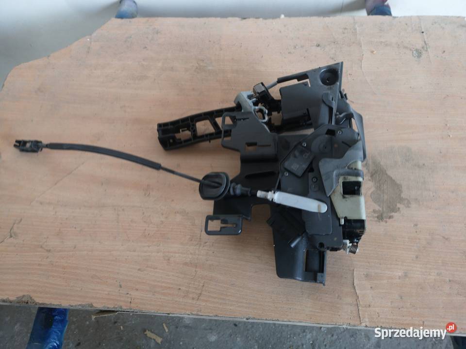 Ford Fiesta Mk7 20082016 TAPICERKA BOCZEK