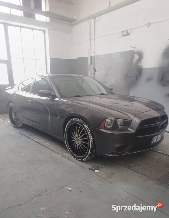 Dodge Charger 57 HEMI wersja RT 2013 158000