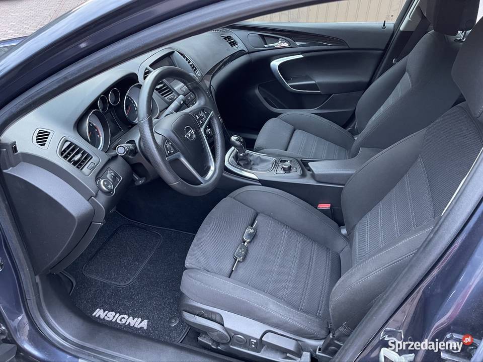 Opel Insignia 20 turbo benzyna manual klima Alu 2000cm3 śląskie Częstochowa sprzedam