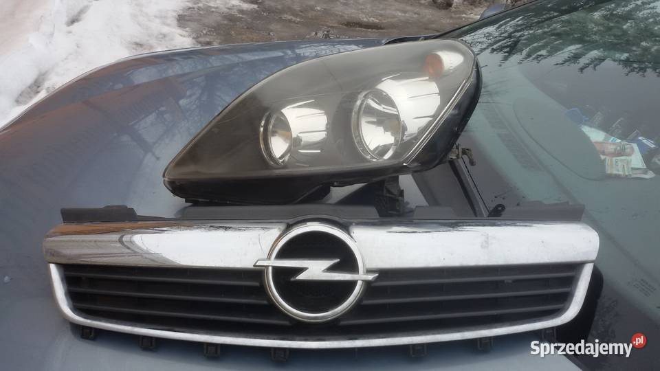 LAMPA PRZEDNIA LEWA OPEL ZAFIRA B GRIL