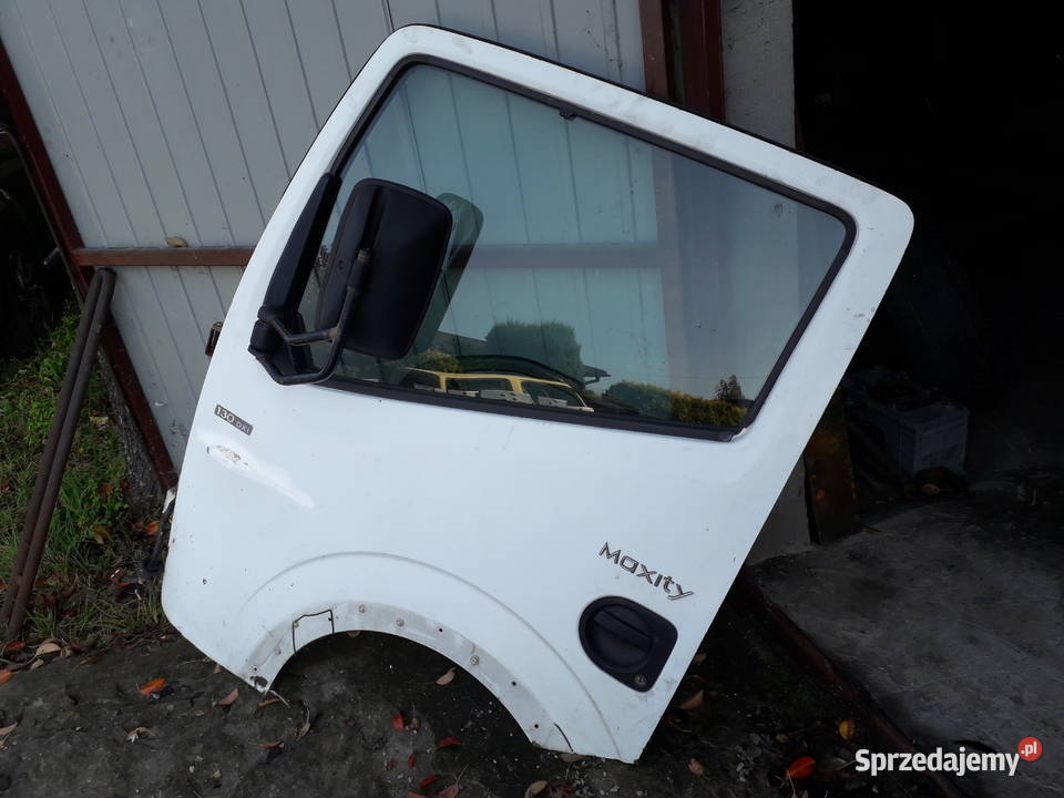 Nissan Cabstar RENAULT MAXITY 25 130DXI 25YD