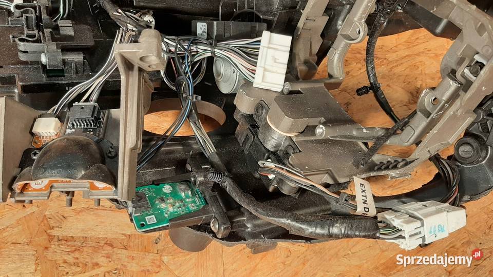 KIA STINGER WIĄZKA OBUDOWA LAMPY LAMPA LED LEWA osobowe Lampy przednie