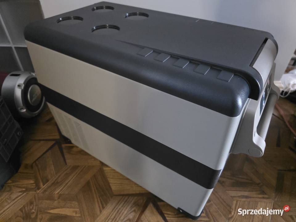 Lodówkazamrażarka turystyczna 45L VEVOR 1224V DC Łódź