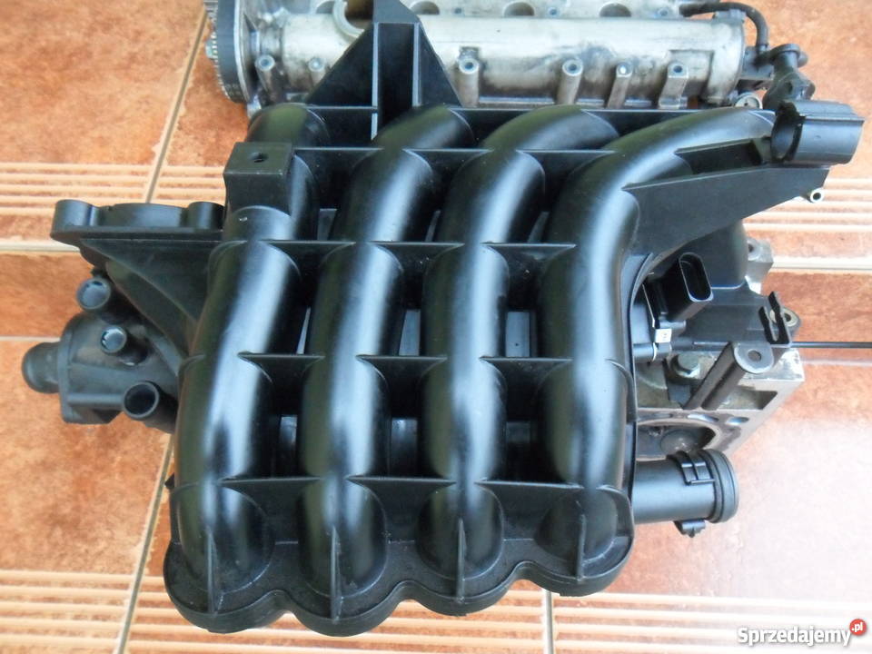 Volkswagen VW Seat 14 16V 16 16V kolektor ssący kolektory ssące Jarocin