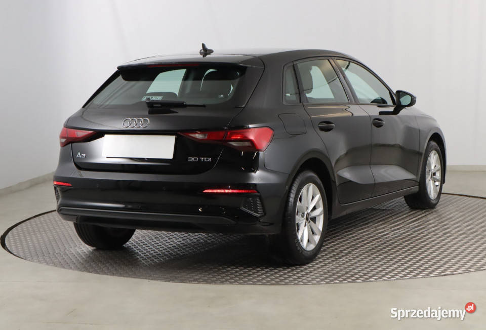 Audi A3 30 TDI tempomat