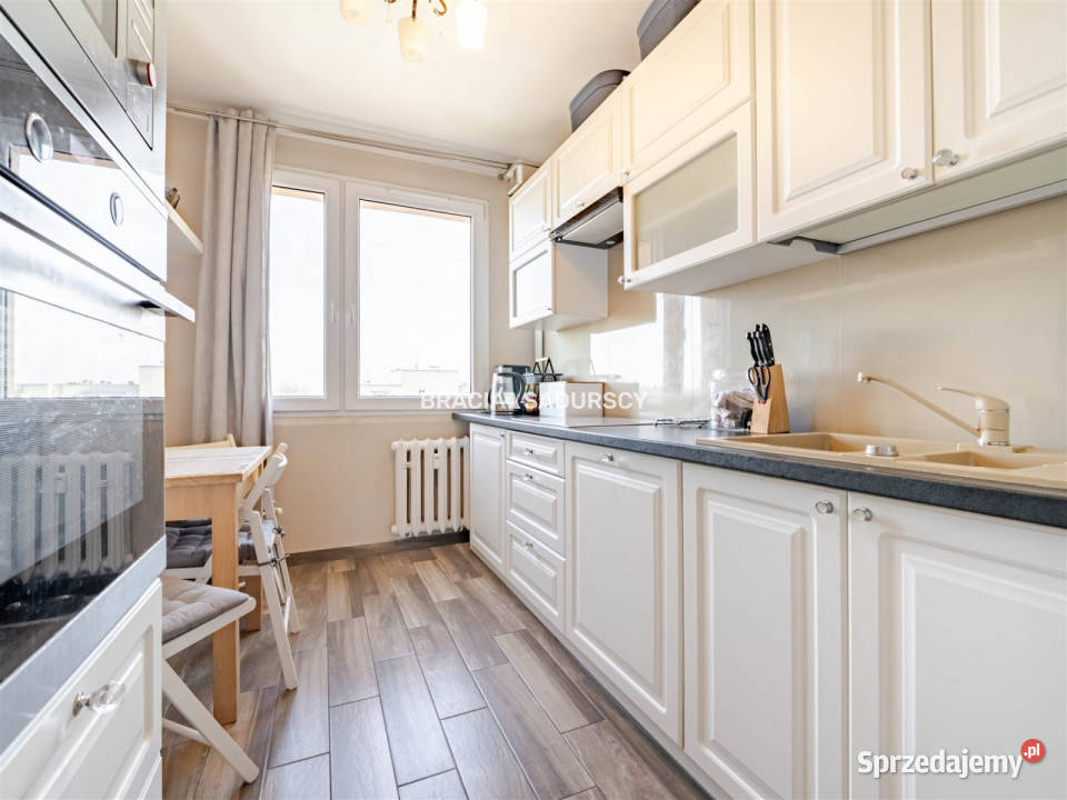 Mieszkanie Kraków Jana SasZubrzyckiego 744m2 blok sprzedam