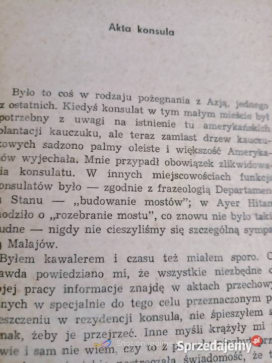 Akta konsula książki Warszawa księgarnia Praga Rok wydania 1984 sprzedam
