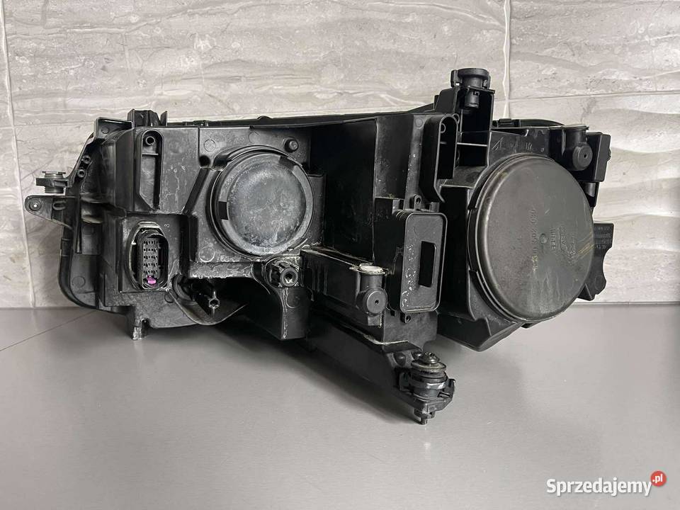 VW TIGUAN 2 PRAWA LAMPA PRZÓD 20152020 KOMPLETNA