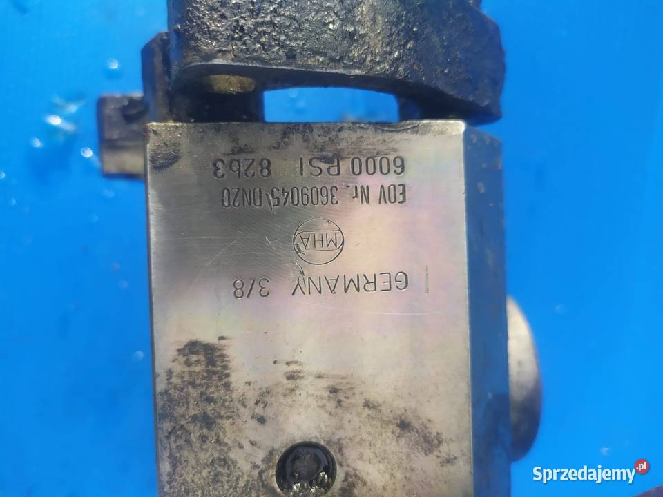 Zawór Ramienia ATLAS 1304 1404 1504 1604 1704 Rok produkcji 2005 Legnica sprzedam