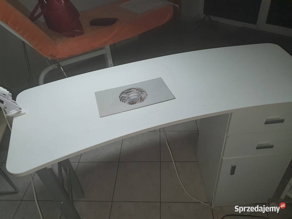 Stolik do manicure wielkopolskie Wronki