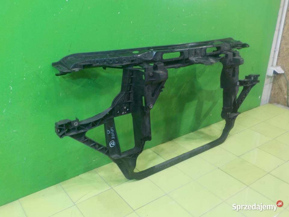BMW X3 E83 25 B AUT 06r pas przedni wzmocnienie