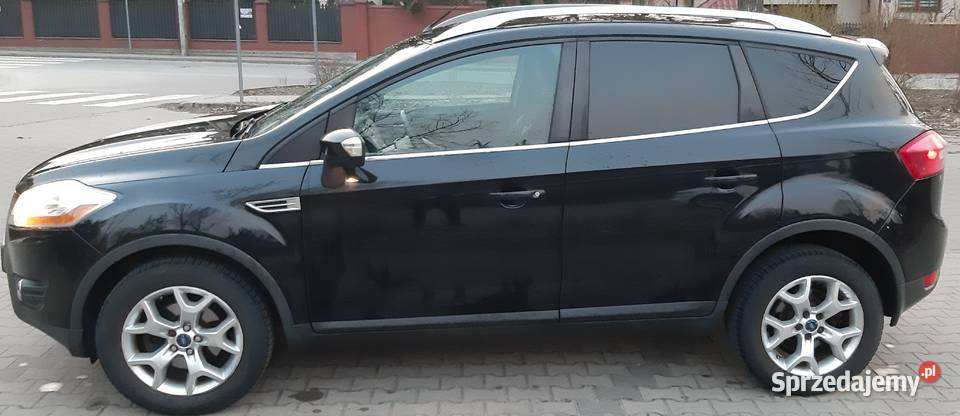 FORD KUGA manualna Zakręt