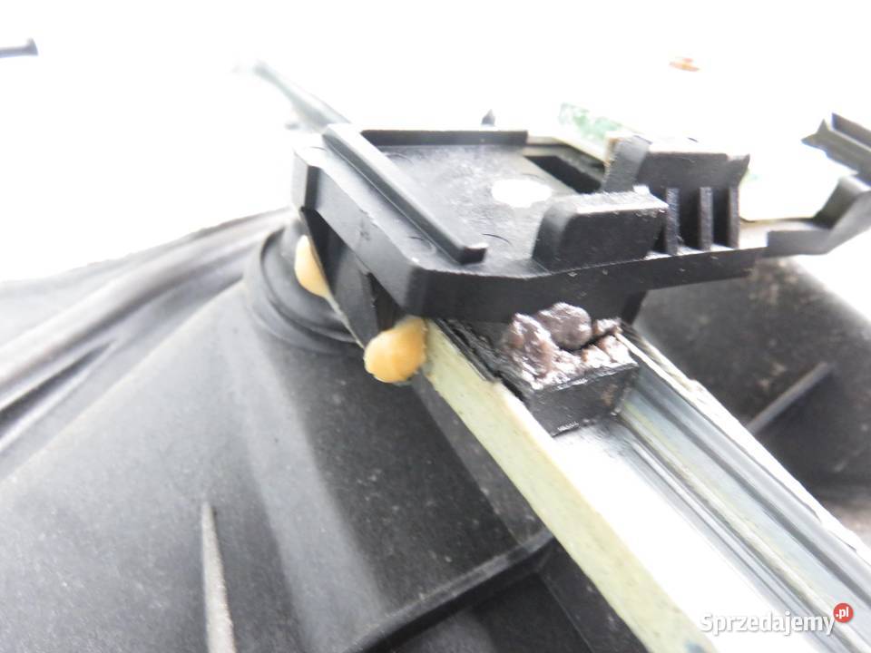 PODNOŚNIK SZYBY LEWY TYLNY MAZDA 3 BK sprzedam